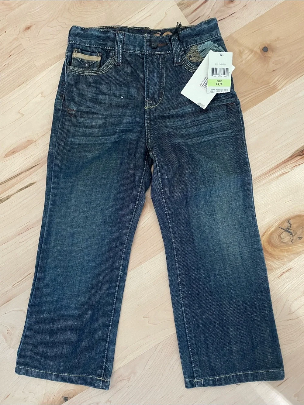 NWT Guess Premium Cliff Boot Cut Jeans Boys 4T Distressed Dark Wash